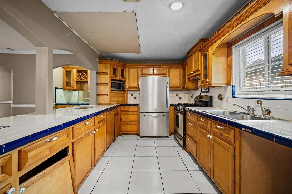 Photo of 1322 Saddle Rock Drive