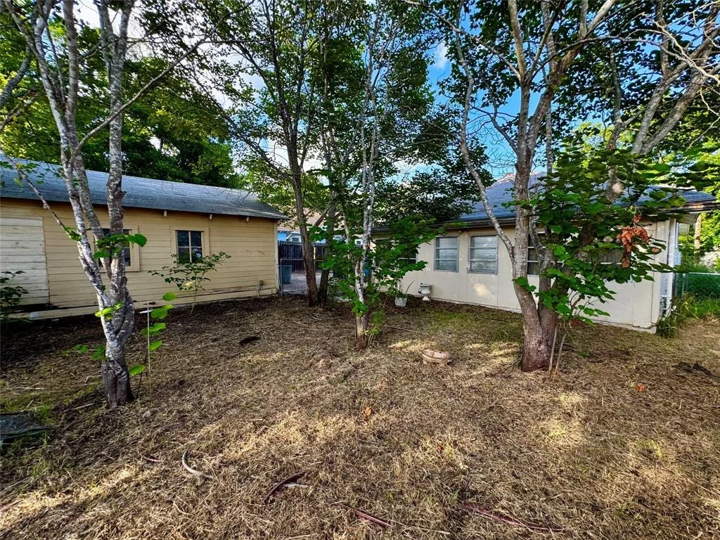 Photo of 516 S Pecan Avenue
