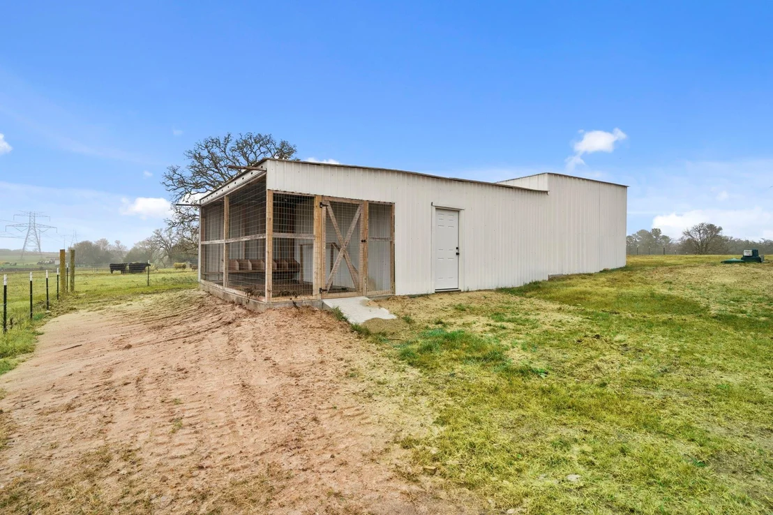 Photo of 4011 County Road 219