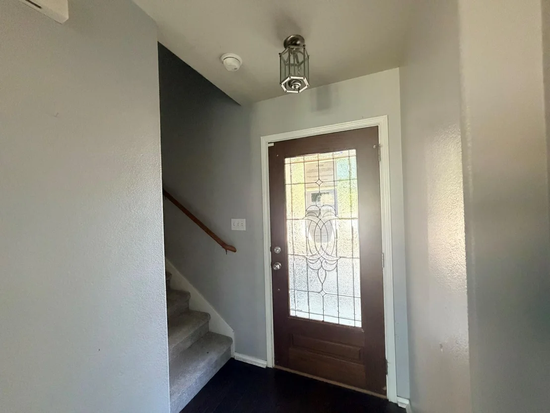 Photo of 316 Housefinch Loop