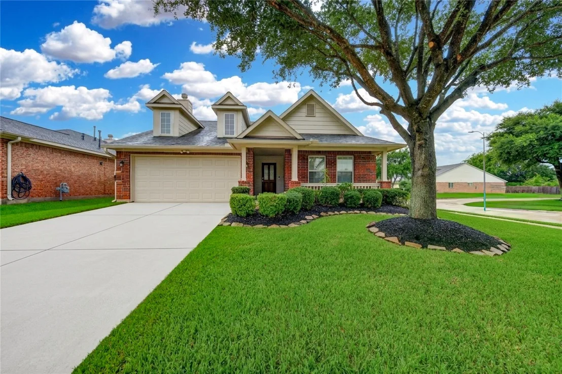 Photo of 16702 Grovetrail Lane