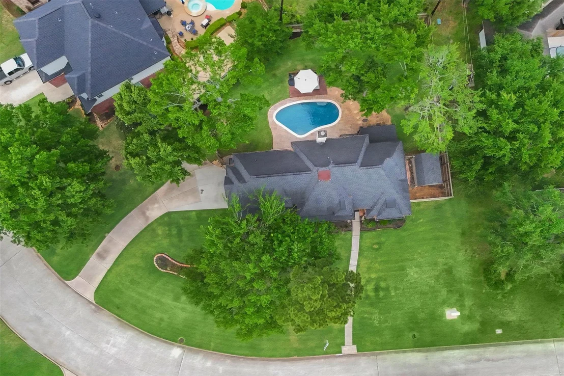 Photo of 24610 Gilbough Drive