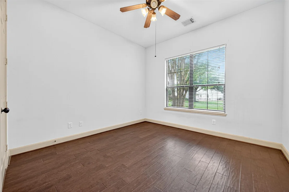 Photo of 32807 Wentworth Circle