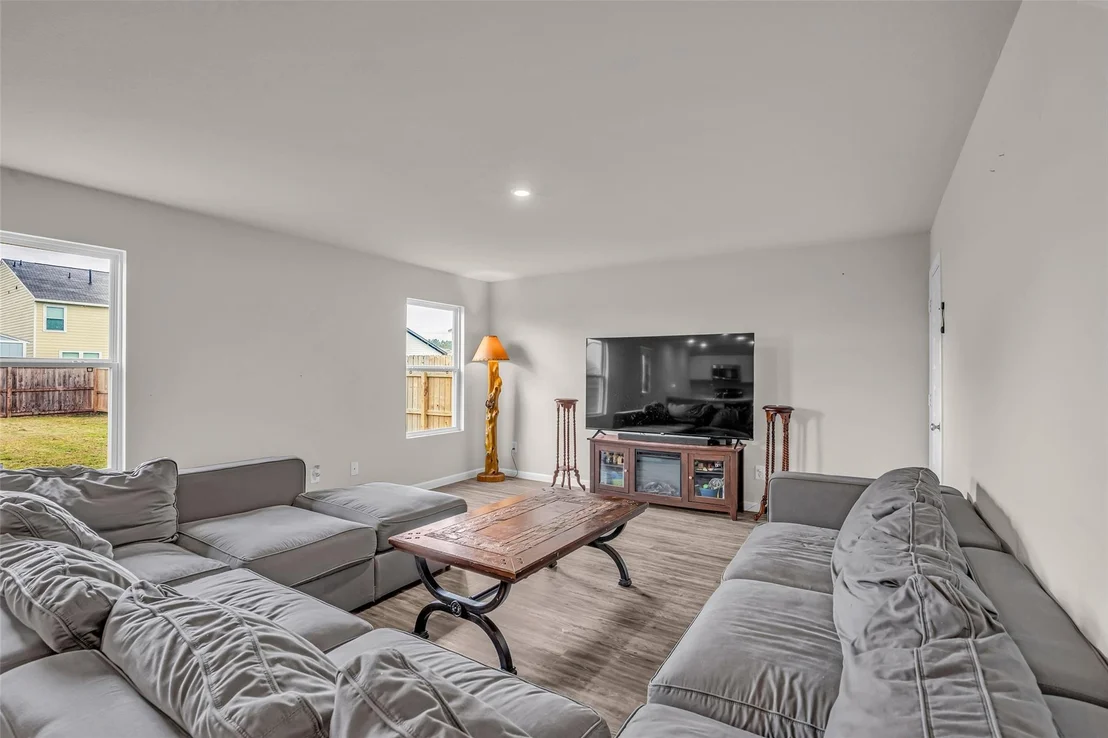 Photo of 83 Road 51028