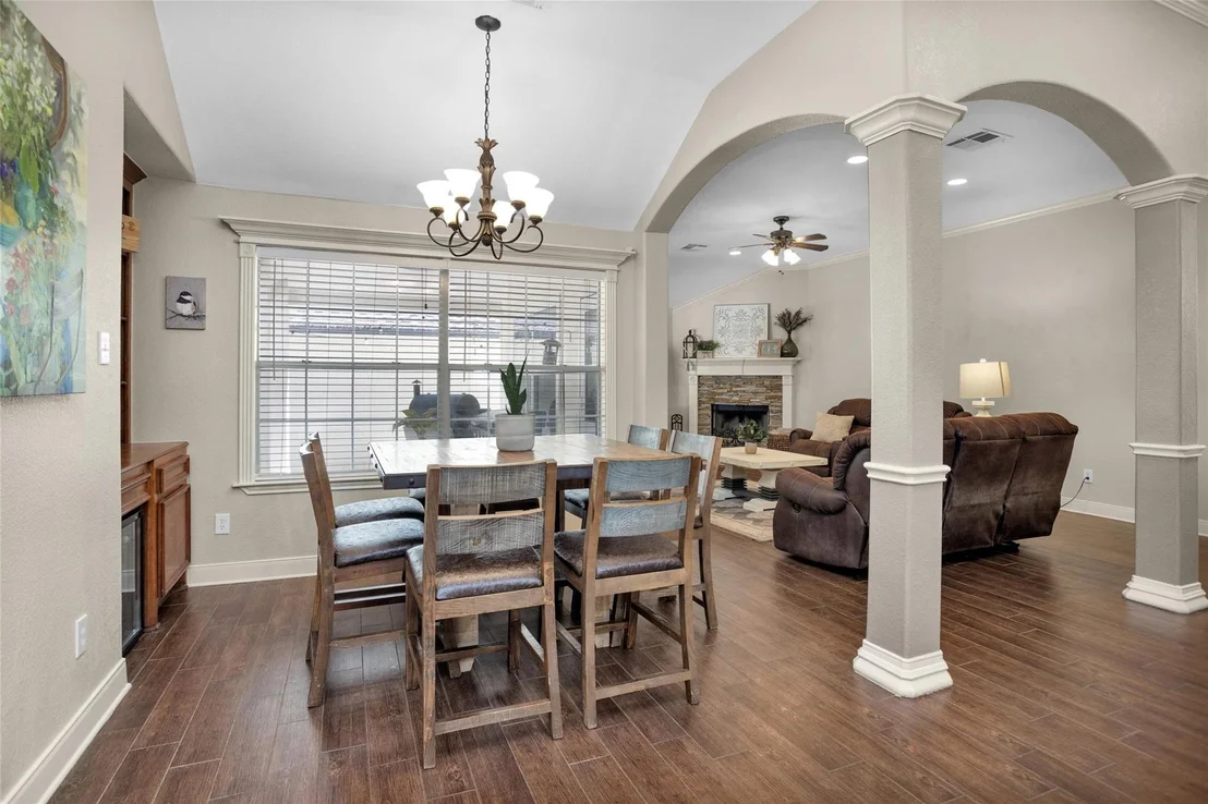 Photo of 11210 Walden Road