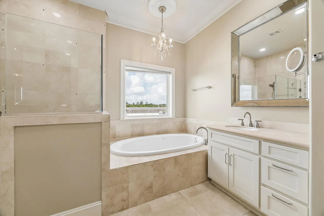 Photo of 6019 Post Oak Green Ln