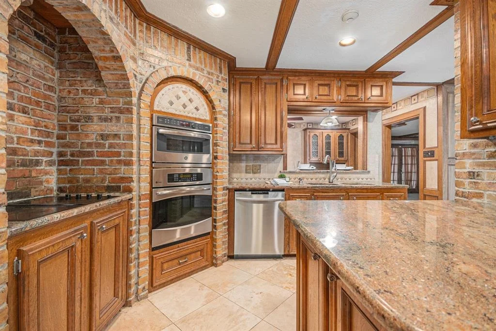 Photo of 2313 Killarney Lane
