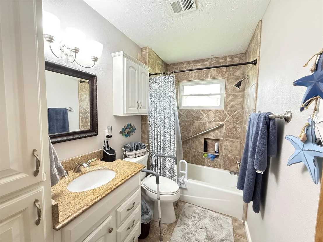 Photo of 129 Sylvia Street