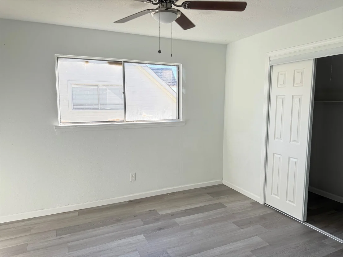 Photo of 5615 Greylog Drive