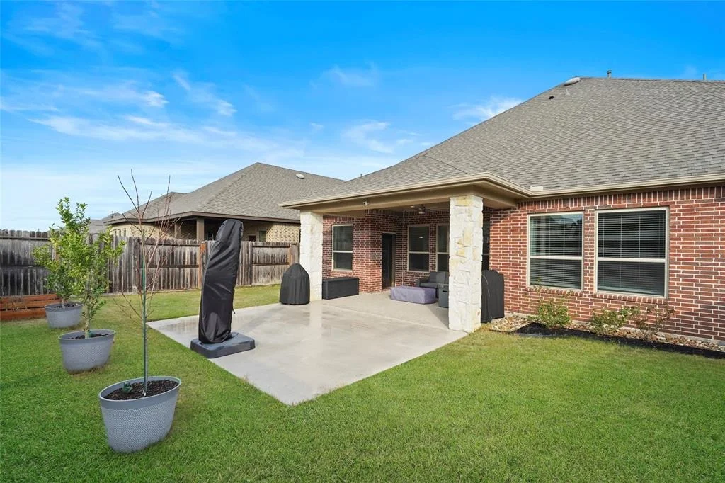 Photo of 11103 Bluewater Lagoon Circle