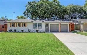 Photo of 9214 Mahoning Drive
