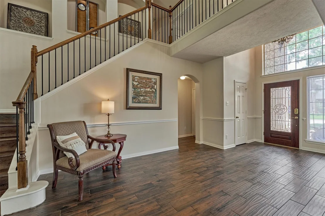 Photo of 6327 Holden Mills Drive