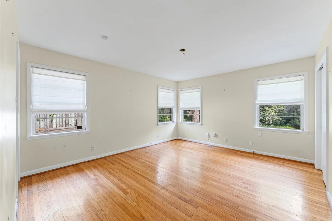 Photo of 3123 Broadmead Drive