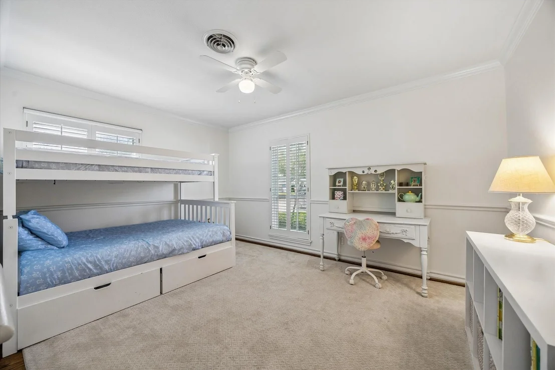Photo of 2511 Briarmead Drive