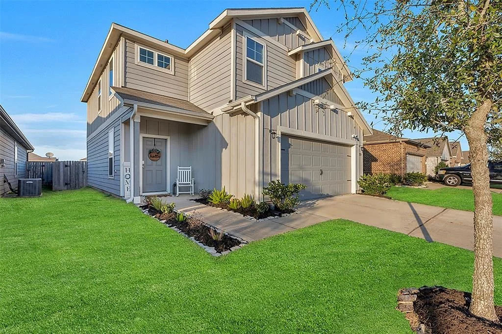 Photo of 25710 Royal Catchfly Road