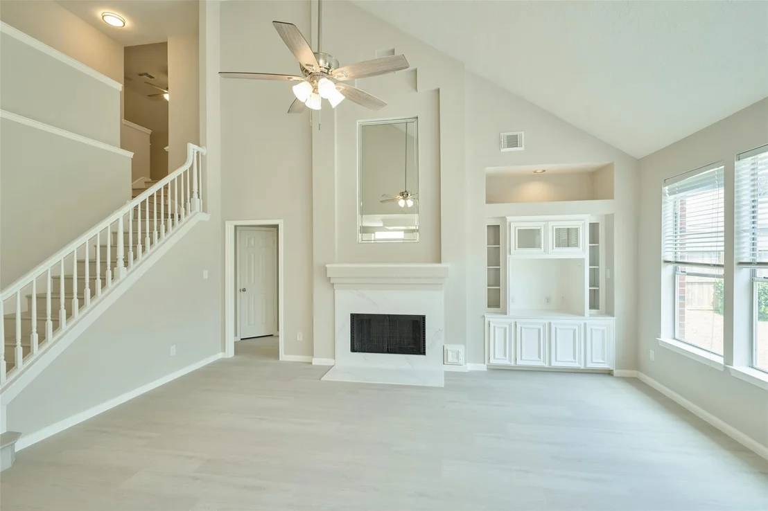 Photo of 12415 Shadowknoll Drive