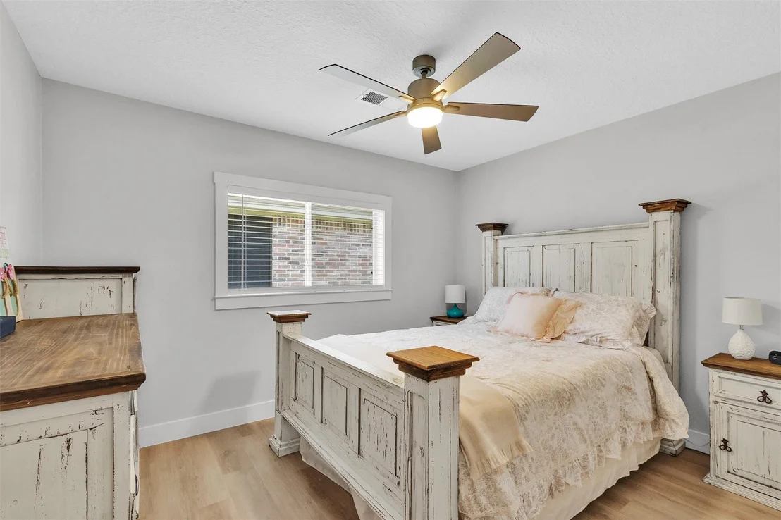 Photo of 6913 Gentle Breeze Drive
