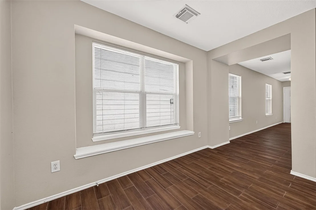 Photo of 12926 Valleygate Lane