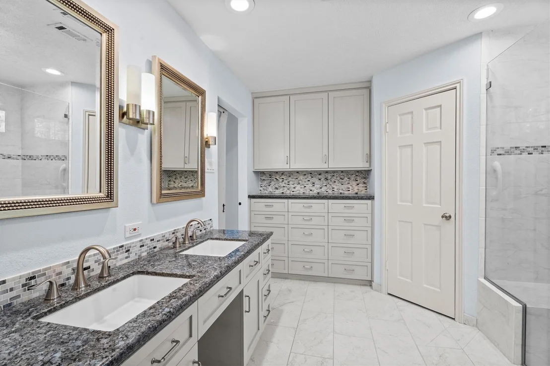 Photo of 25319 Old Carriage Lane