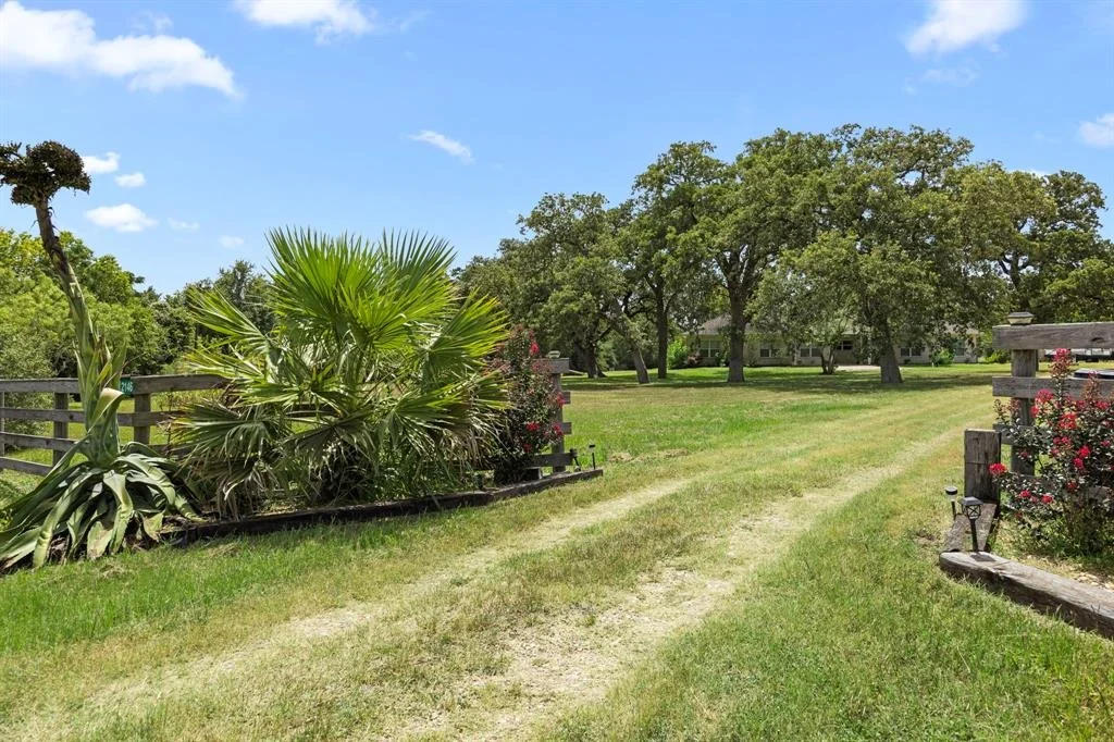Photo of 2146 County Road 201