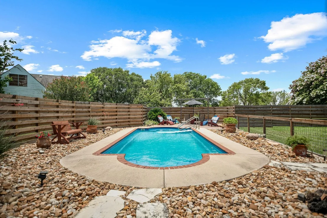 Photo of 509 Seakist Road