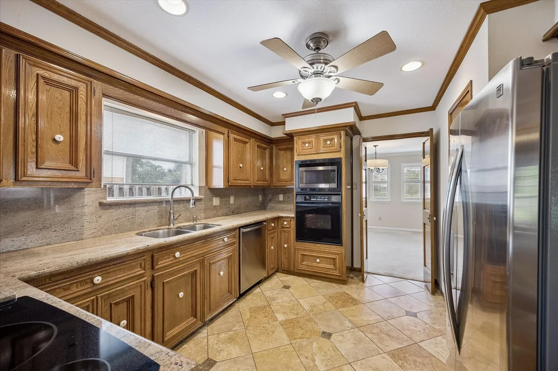 Photo of 15711 Brook Forest Drive