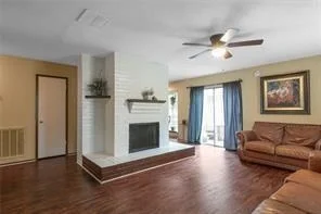 Photo of 7507 Mesones Drive