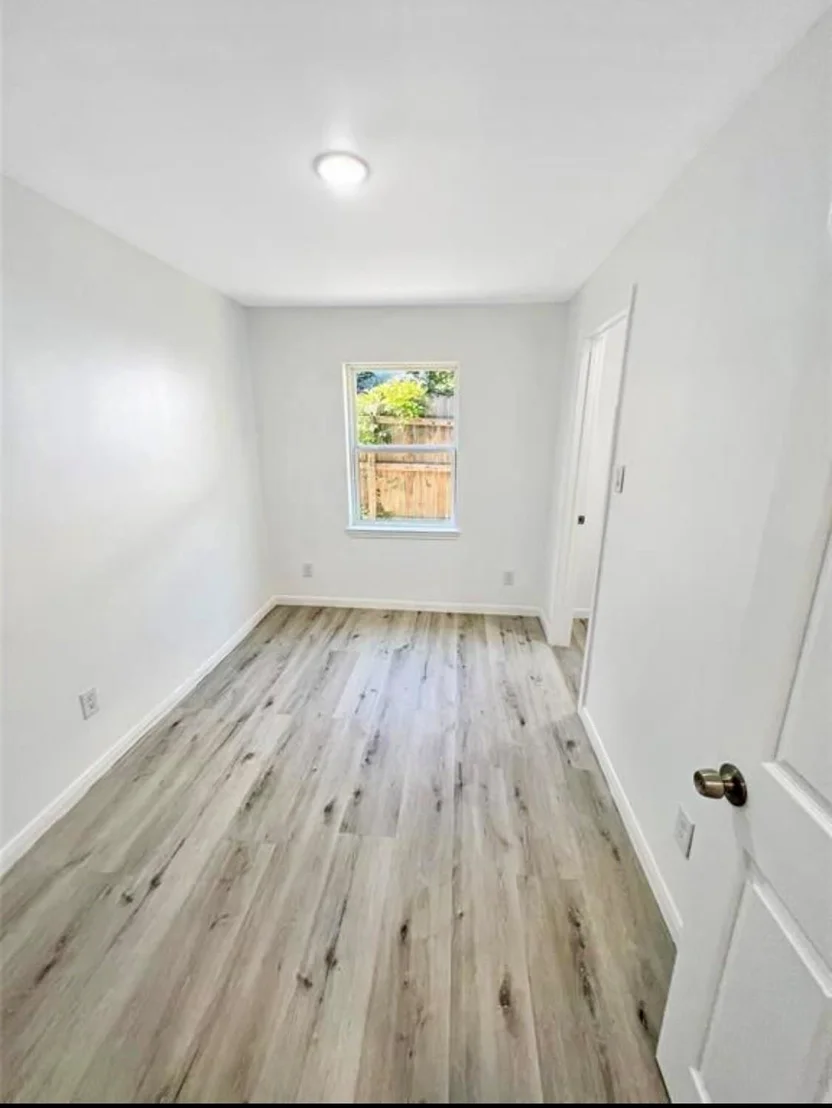 Photo of 408 Commanche Road
