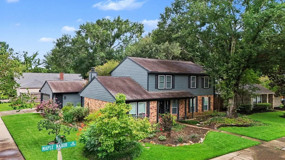 Photo of 15703 Maple Manor Drive