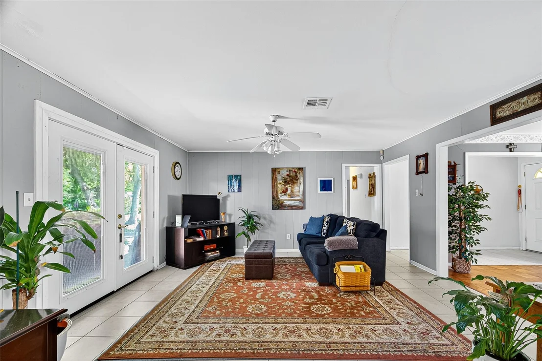 Photo of 6014 Dawnridge Drive