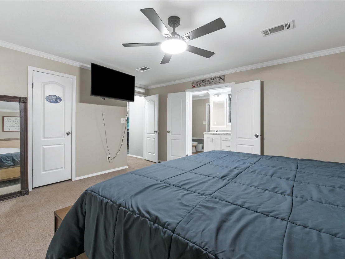 Photo of 11197 Artic Circle