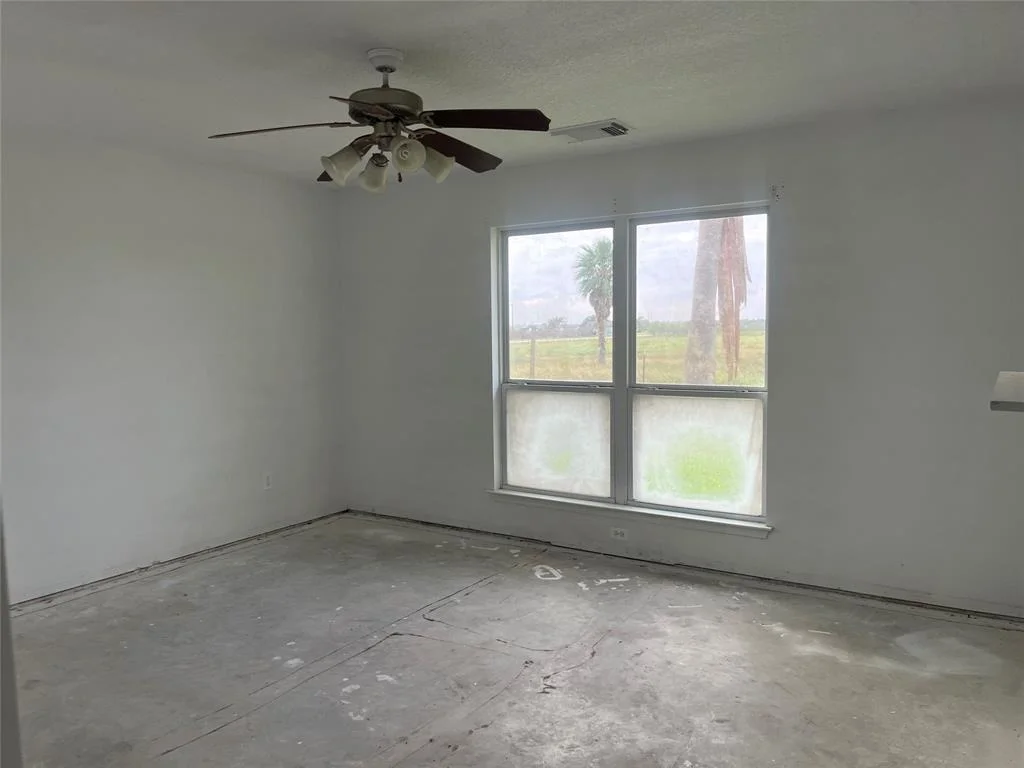 Photo of 5011 County Road 868d