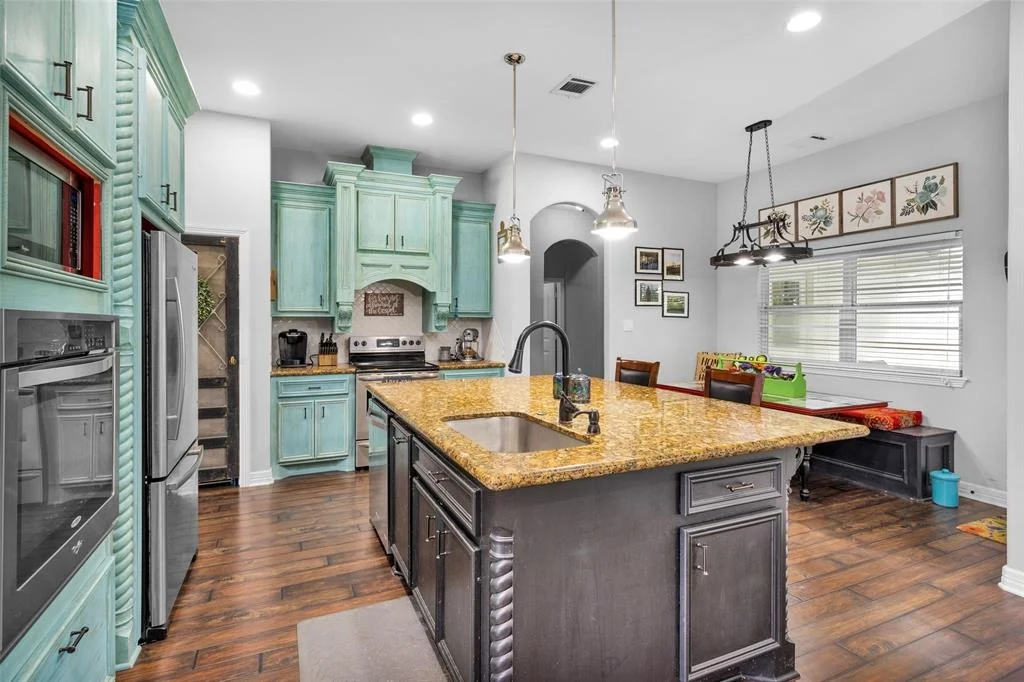 Photo of 10810 Farrell Road
