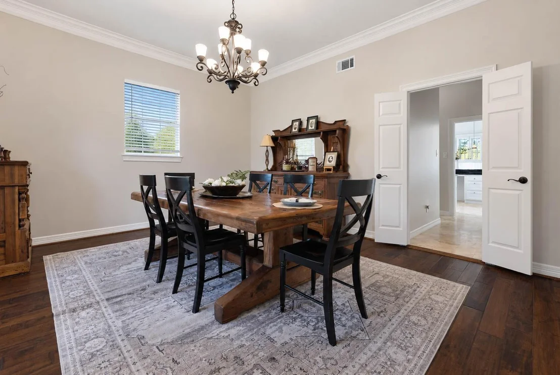Photo of 33103 Whickham Circle