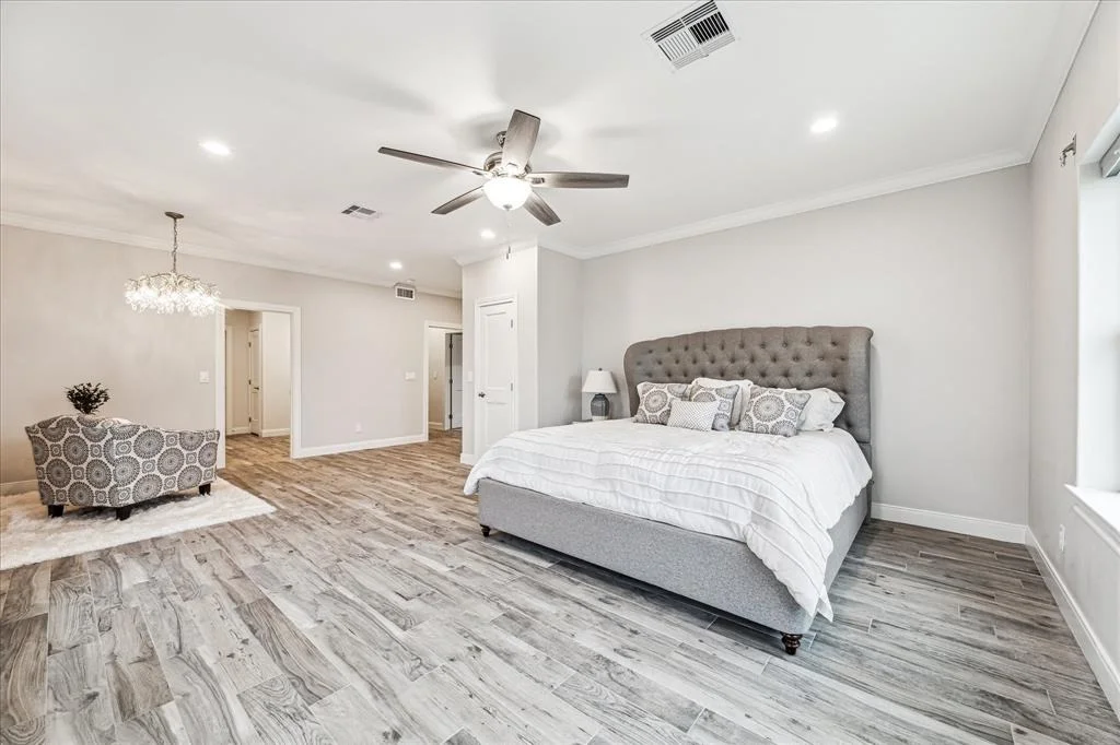 Photo of 430 Amanda Circle