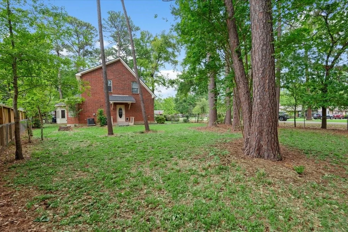 Photo of 14151 Buckingham Lane