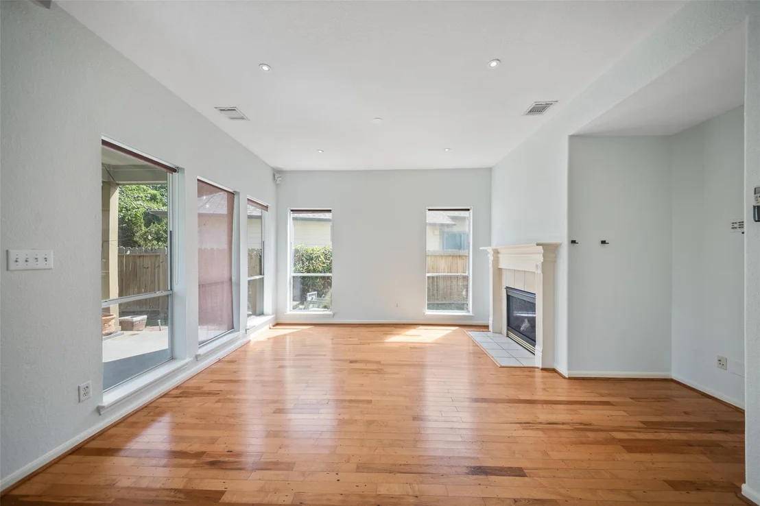 Photo of 131 Zephyr Bend Place