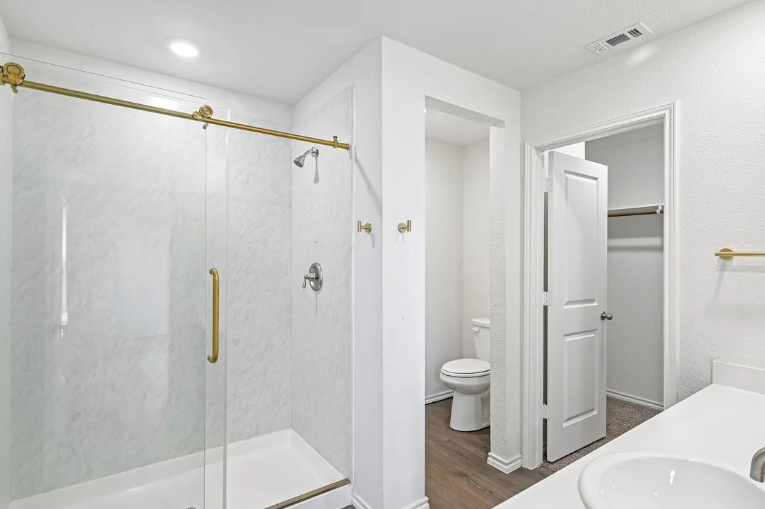 Photo of 1015 Serena Drive