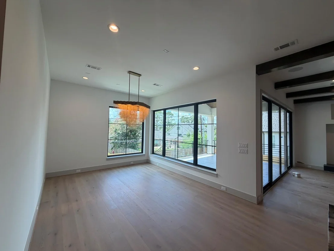 Photo of 4927 Heatherglen Drive
