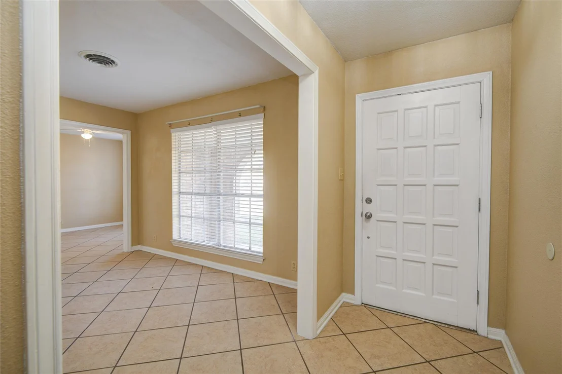 Photo of 1801 Acacia Circle