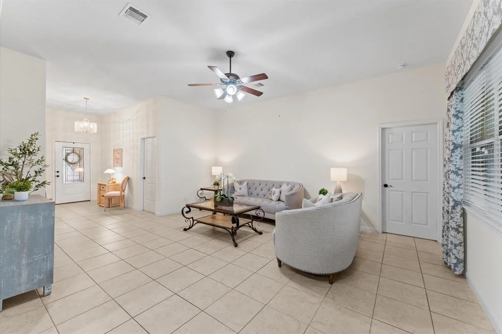 Photo of 20318 Sir Penguin Drive