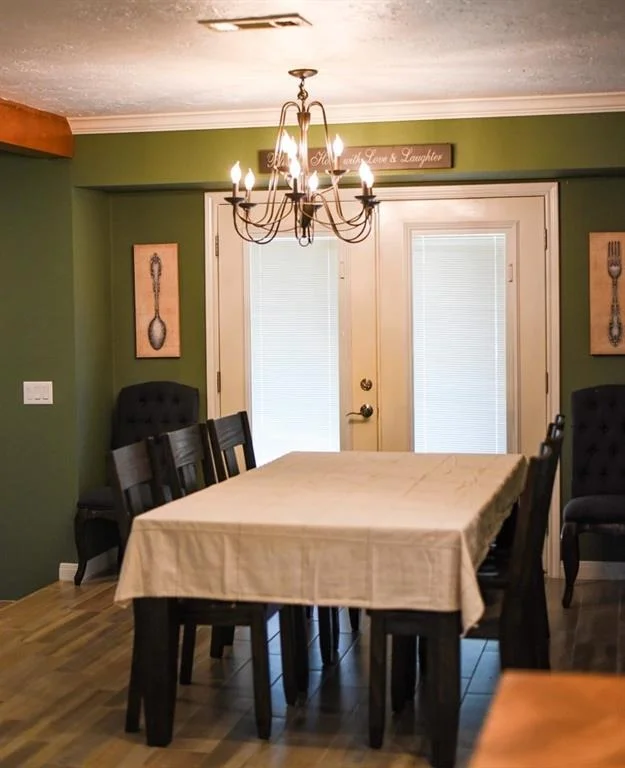 Photo of 2814 Oak Drive