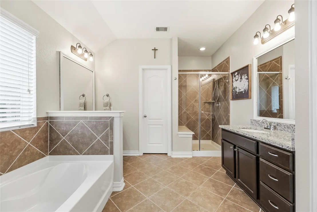 Photo of 16014 Mark Crest Drive