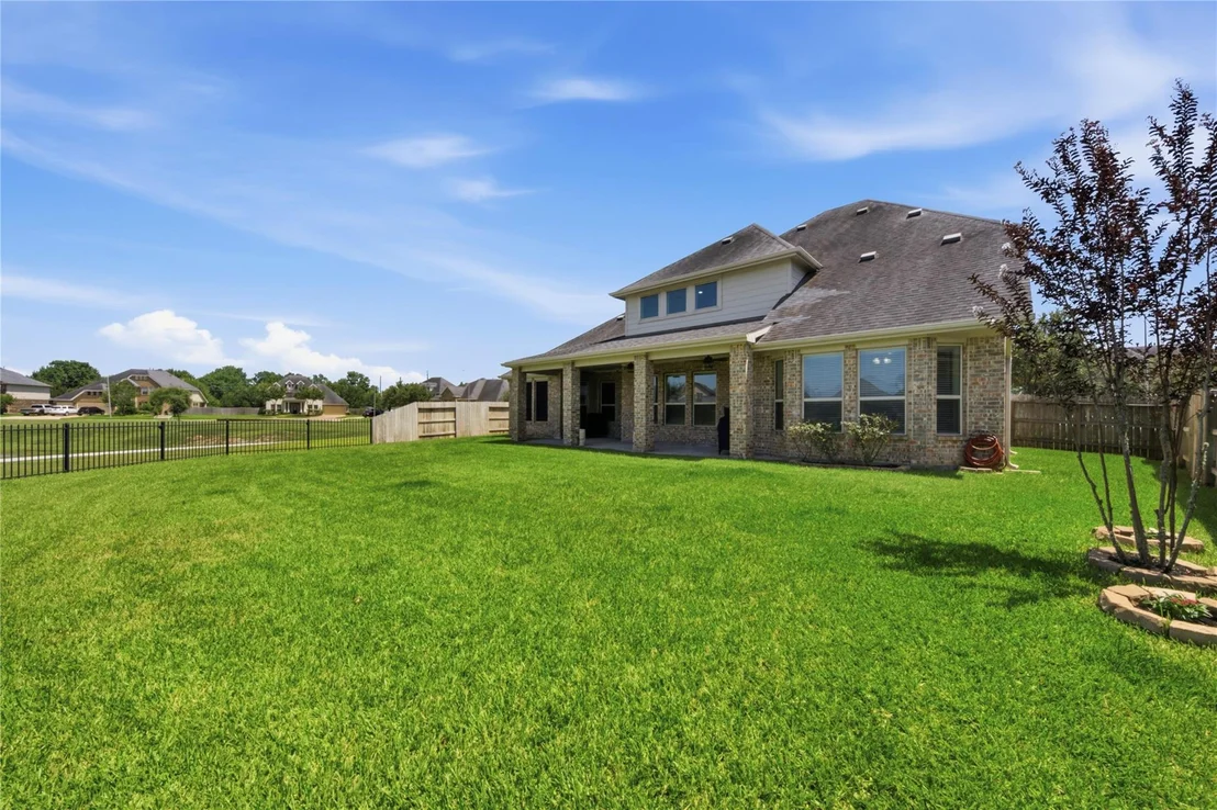 Photo of 9519 Wheatfield Lane