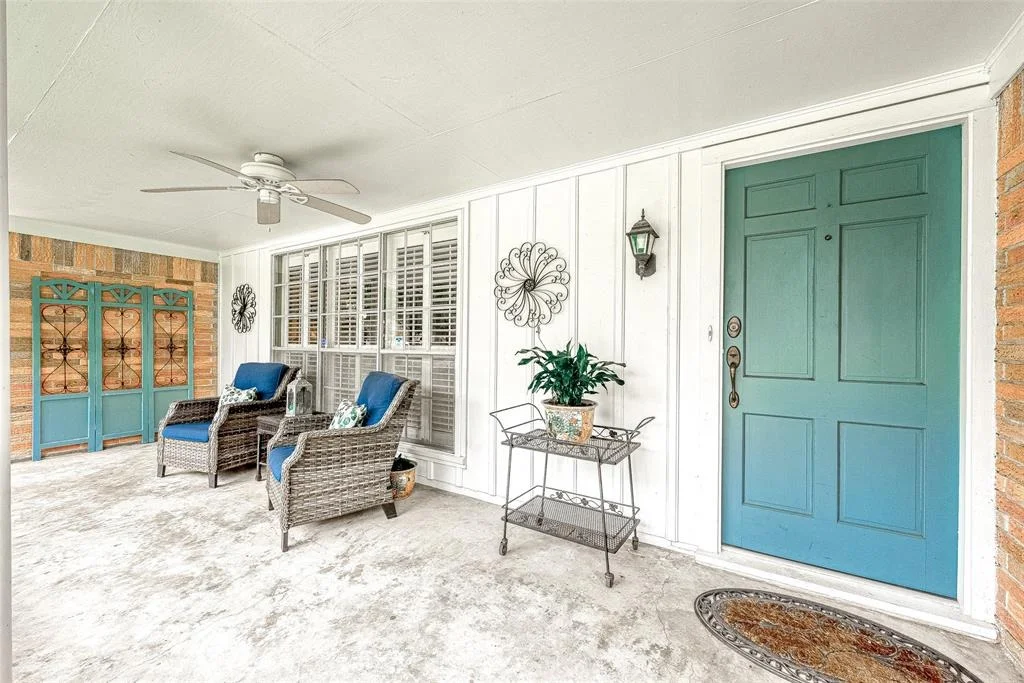 Photo of 312 Wildwood Lane