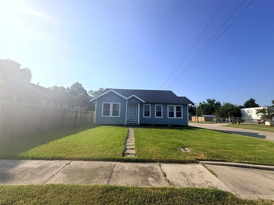 Photo of 795 Alma Street