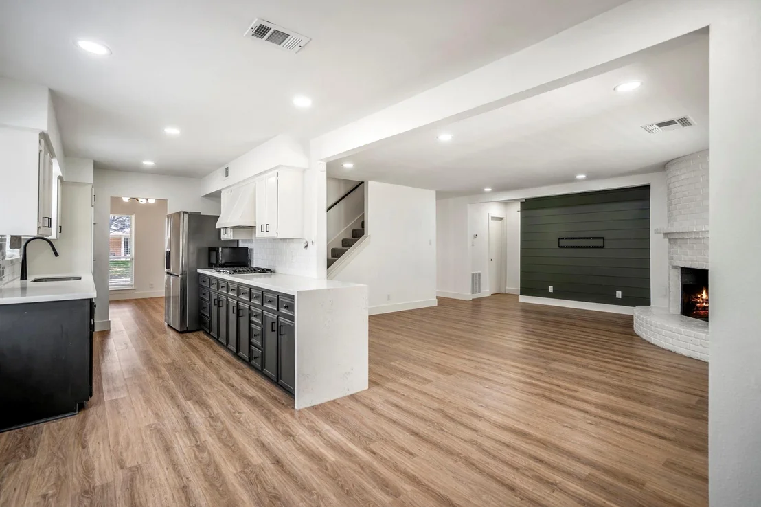Photo of 8207 Langdon Lane