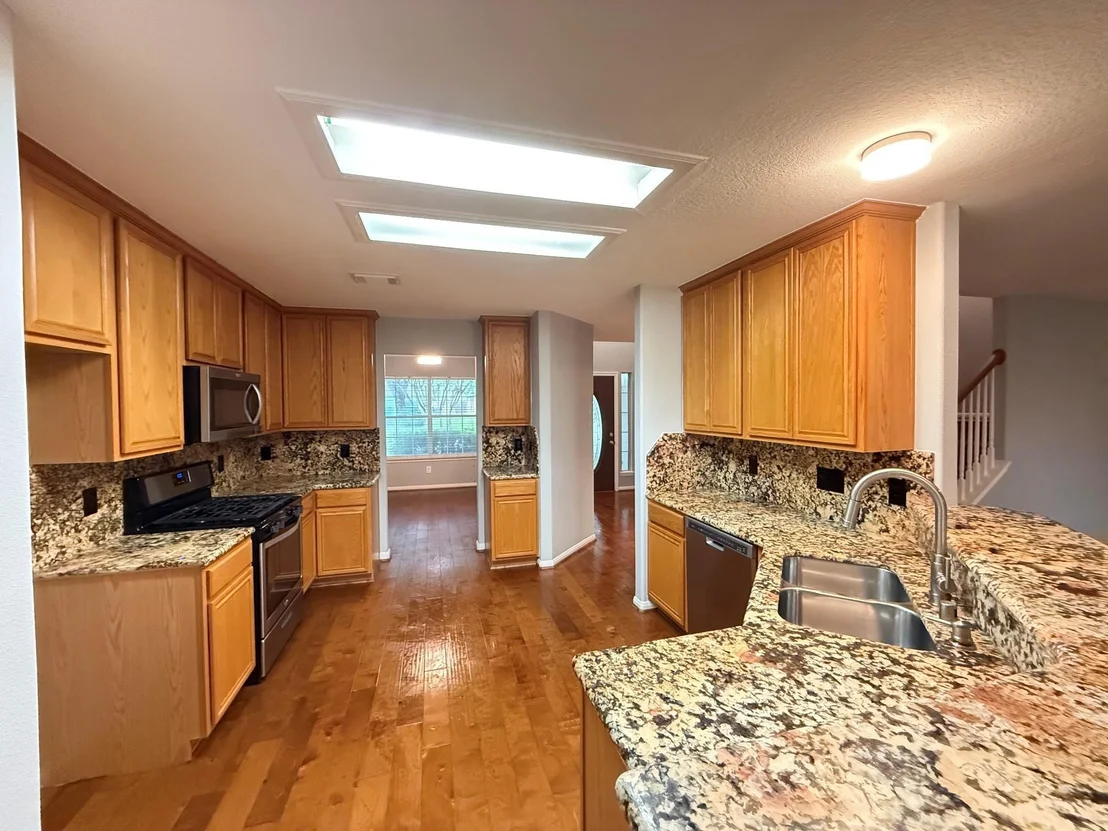 Photo of 19522 Fernhaven Drive