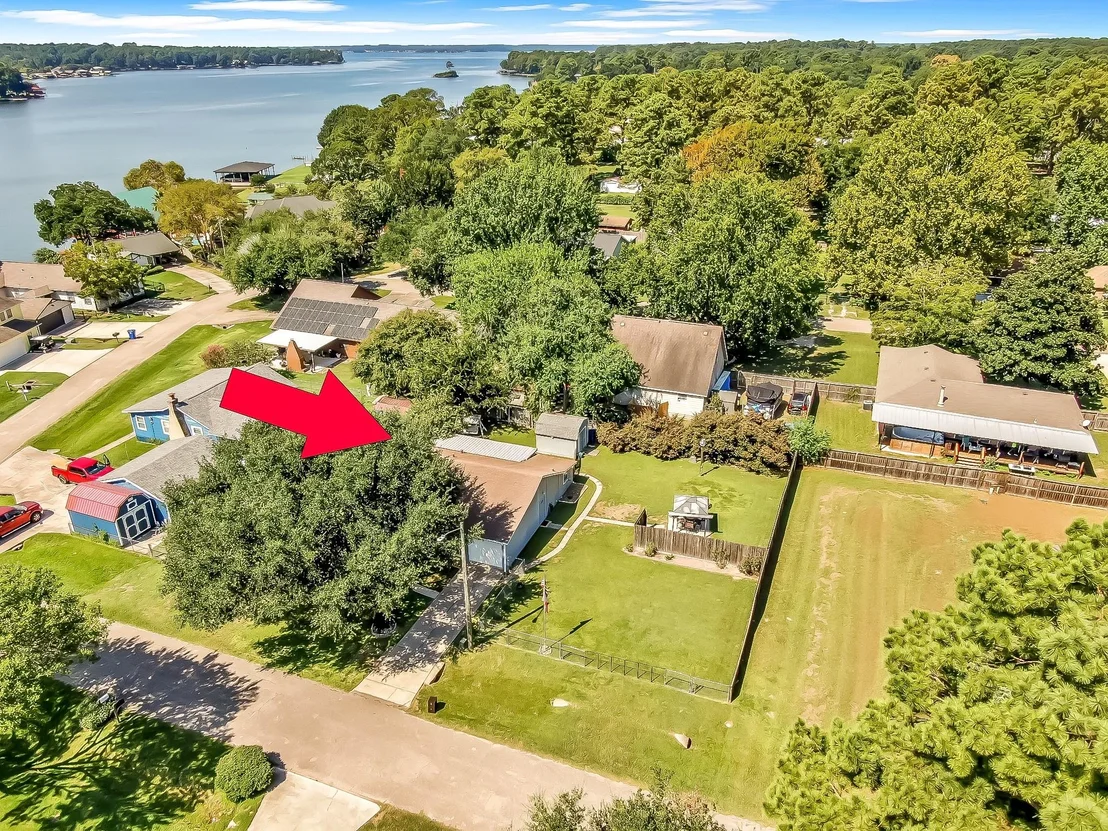 Photo of 15236 Starboard Drive