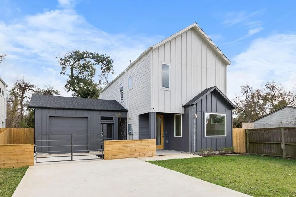 Photo of 9630 Burden Street